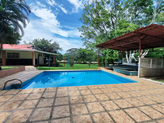  VENTA DE PROPIEDAD EN TURRÚCARES DE ALAJUELA DE 6.836 m² - Imagen 2