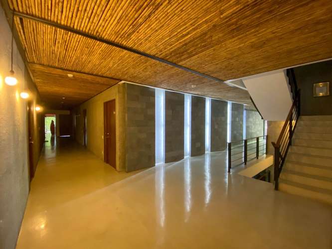 Se Alquila Apartamento de 1 Habitación Condominio Azura Flats Piedades de Santa Ana mas Patio Privado njv01