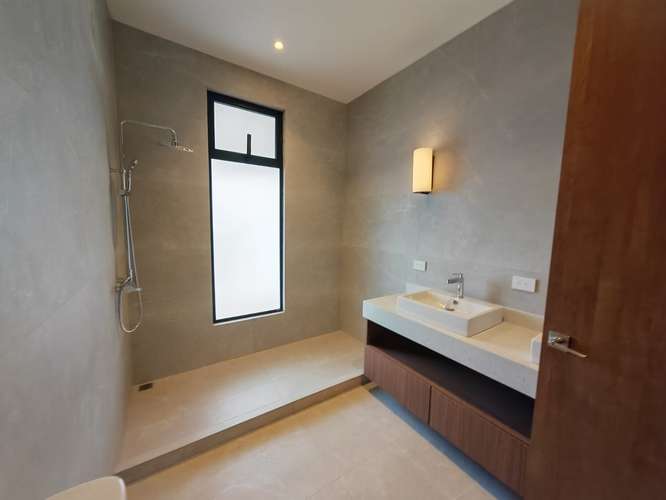 ALQUILER DE CASA DE LUJO PARA ESTRENAR – LOS LAURELES, ESCAZÚ - Imagen 16
