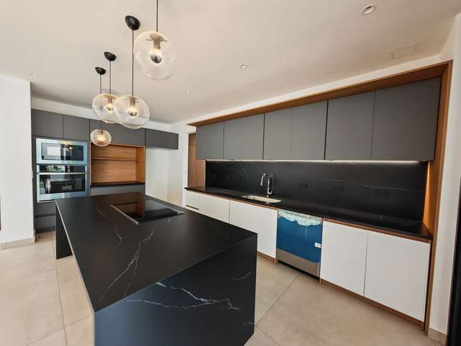 ALQUILER DE CASA DE LUJO PARA ESTRENAR – LOS LAURELES, ESCAZÚ - Imagen 4