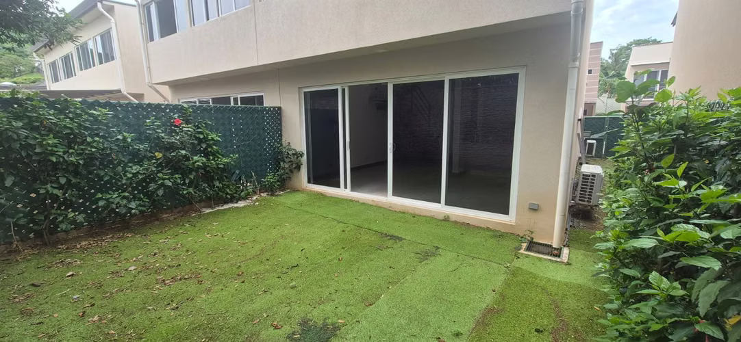 Alquilo casa en Ciudad Colón  - Imagen 11