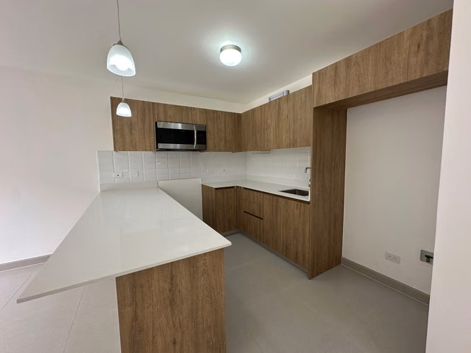 CASA NUEVA EN ALQUILER CONDOMINIO HACIENDA EL CAFETO, LA RIBERA DE BELÉN - Imagen 6