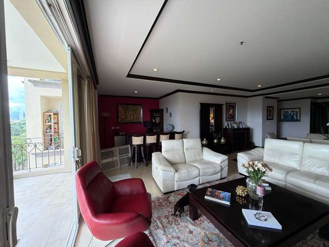 ALQUILER APARTAMENTO PREMIUM DE 218 m² | PISO 13 | TORRES DEL LAGO, SABANA SUR | US$3.750 mensuales