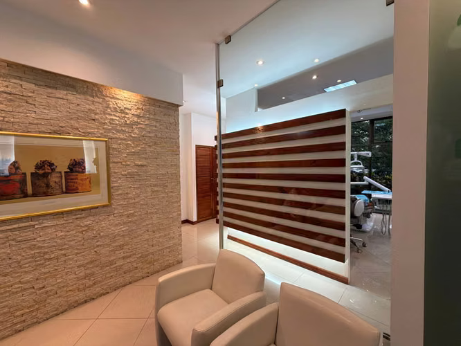 Clínica odontológica en Venta o Alquiler– Escazú, cerca de Plaza Paco - Imagen 12