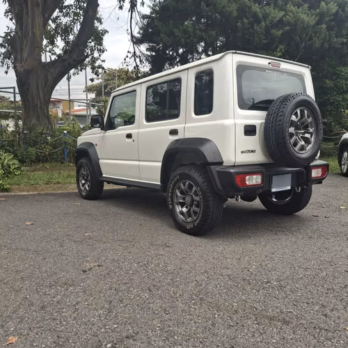 SUZUKI JIMNY 2025 4 PUERTAS AUTOMÁTICO - Imagen 4
