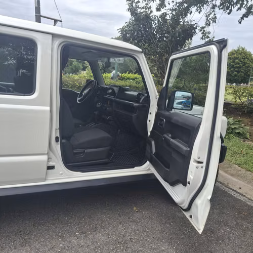 SUZUKI JIMNY 2025 4 PUERTAS AUTOMÁTICO - Imagen 13
