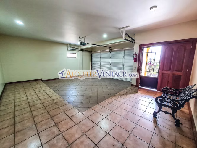 Condo de 350 m2 con full vista y terraza en Guachipelín Escazú - Imagen 19