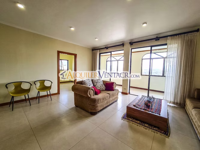 Condo de 350 m2 con full vista y terraza en Guachipelín Escazú - Imagen 16