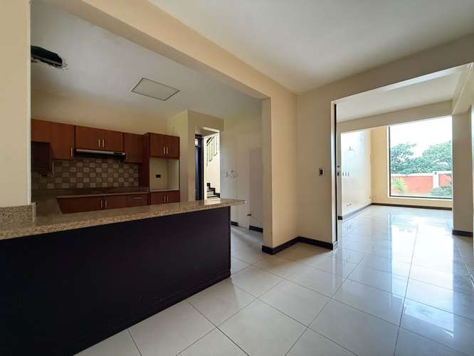 Venta de casa remate Bancario! - en Exclusivo Condominio - Imagen 11