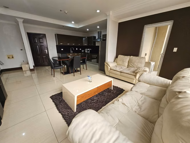 Sabana Sur, elegante-lujo-muy amplio 75m2, amueblado, 1 hab, 1 baño, balcon, piso 8, vista. - Imagen 4