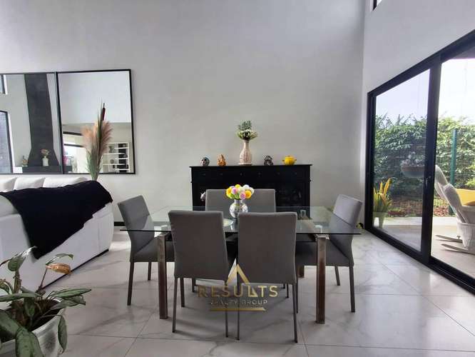 5 bedroom luxury home with city views!  - Imagen 6