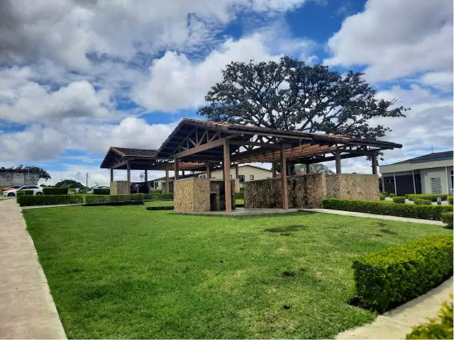 Casa UNA planta y dos dormitorios en condominio en San Rafael Alajuela - Imagen 16