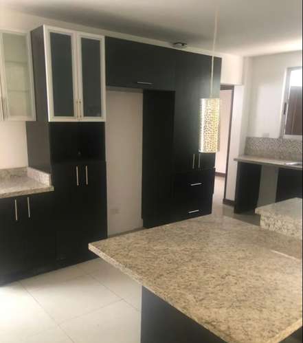 ALQUILO CASA EN POZOS 4dr 4.5 baños con o sin muebles - Imagen 2