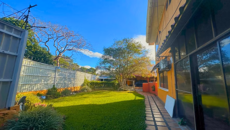 Venta de Instalaciones Residencial/Comercial en Ojo de Agua. - Imagen 5