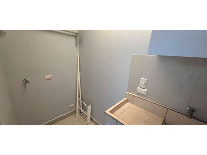 ALQUILER DE APARTAMENTO, SAN JOSÉ, SABANA OESTE, CONTIGUO A UCIMED - Imagen 6