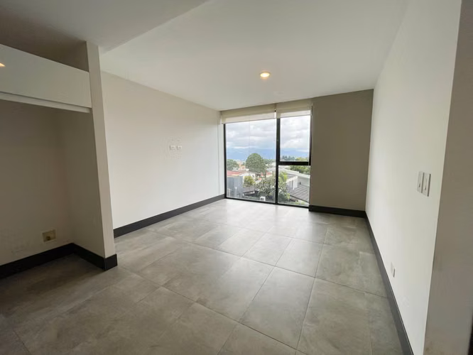 Venta de Apartamento en Condominio Golfside Guayabos Curridabat - Imagen 4
