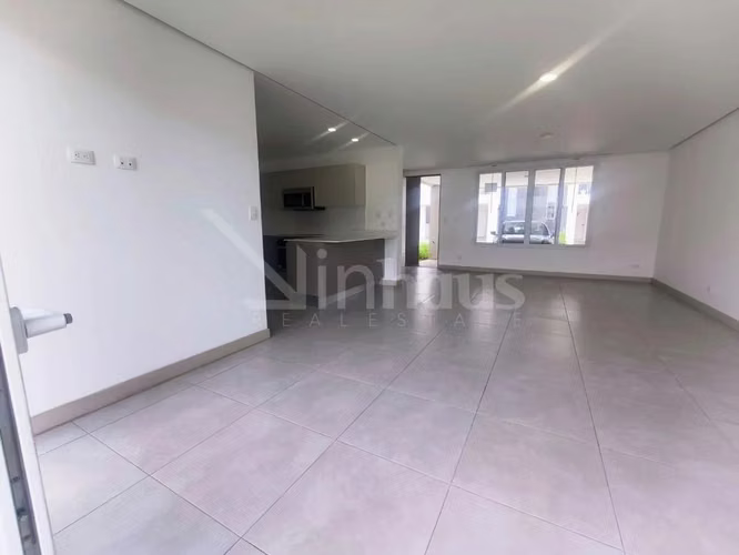Alquiler De casa en Condomonio 3-10 Guachipelin - Imagen 5