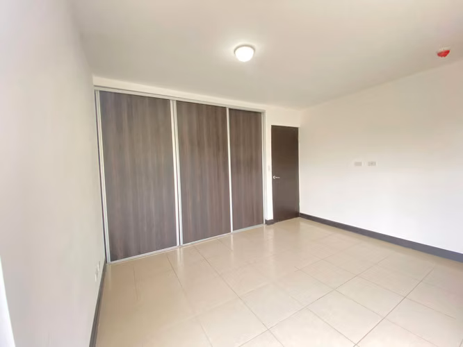 Apartamento en Venta en Pinares de Curridabat - Imagen 7