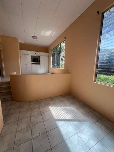 ALQUILER DE CASA 100% INDEPENDIENTE EN GUACHIPELÍN DE ESCAZÚ - Imagen 8