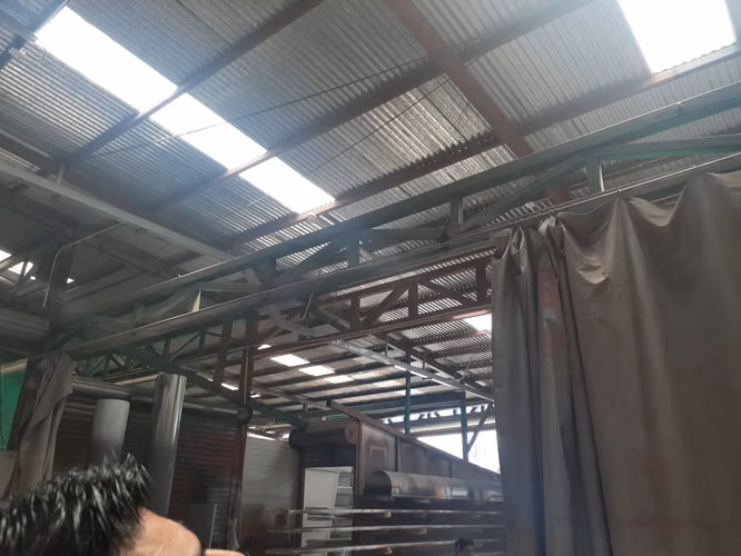 ¡OPORTUNIDAD EN ZAPOTE! BODEGA COMERCIAL E INDUSTRIAL DE 1.560 M² $ - Imagen 4