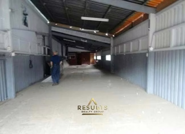 URGENT! COMMERCIAL / BODEGA - Imagen 4