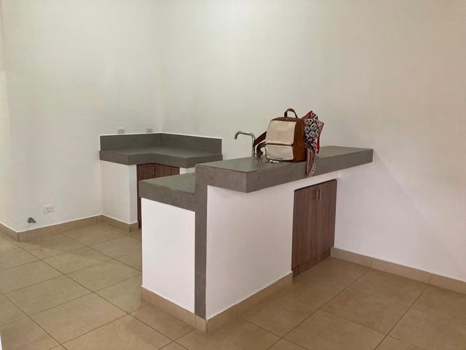 Casa en alquiler Alajuelita por pequeño mundo  385.000  - Imagen 19
