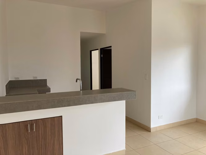 Casa en alquiler Alajuelita por pequeño mundo  385.000  - Imagen 15