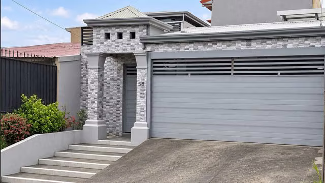 Venta de hermosa casa de UN PISO, ubicada en un residencial, Mercedes Norte, Heredia