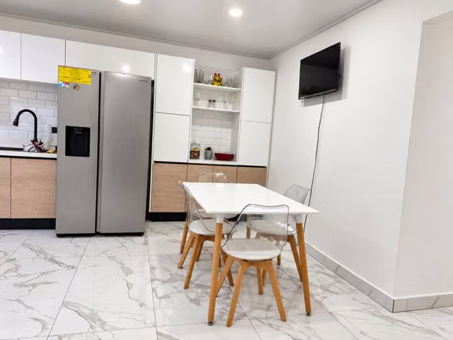 Venta de hermosa casa de UN PISO, ubicada en un residencial, Mercedes Norte, Heredia - Imagen 9