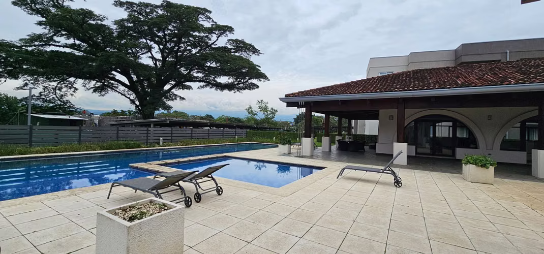 APARTAMENTO AMPLIO en San Antonio de Belén, Heredia  - Imagen 7