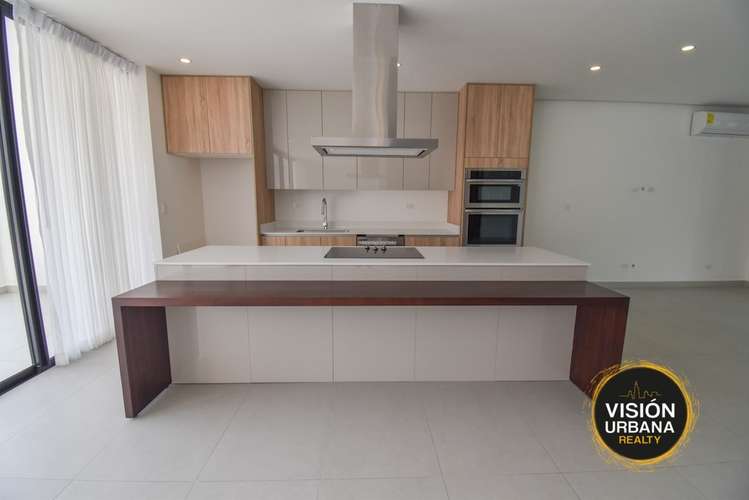 Casa de 4 Habitaciones en Santa Ana - Imagen 4