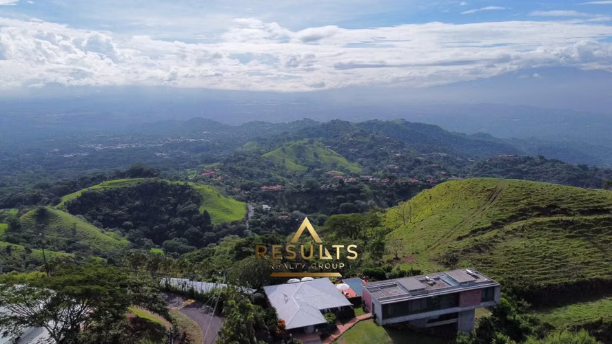 REDUCED $600K! One-of-Kind Modern Architectural Masterpiece - Imagen 4