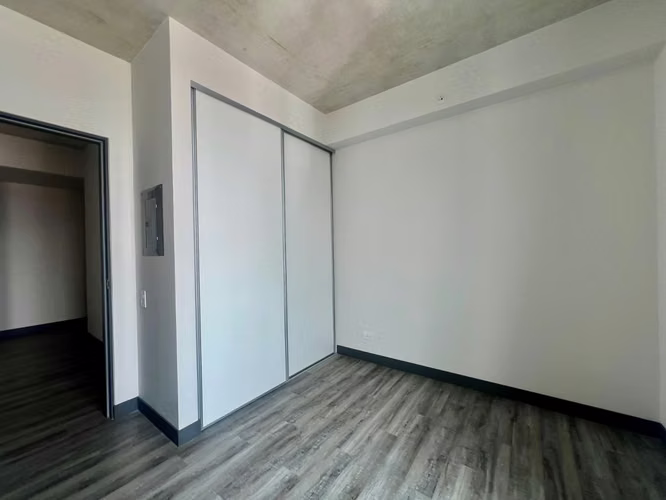 Se Alquila Apartamento  con línea blanca y A.C en Sabana Sur - 2 habitaciones, 2 baños, 1 Parqueo  - Imagen 8