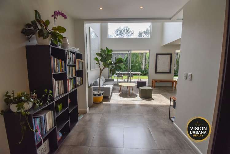 Casa Moderna de 3 Habitaciones en Condominio en Escazú  - Imagen 12