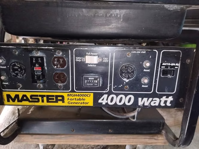 GENERADOR HONDA 8 Caballos 4000 WATTS 550 HORAS Asch