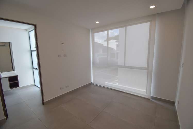 Casa Esquinera de 3 habitaciones en Santa Ana, en Alquiler - Imagen 11