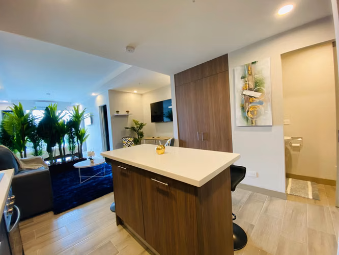 Alquiler de apto Full Amoblado, tipo Studio, En condominio Be Cariari, Heredia - Imagen 2
