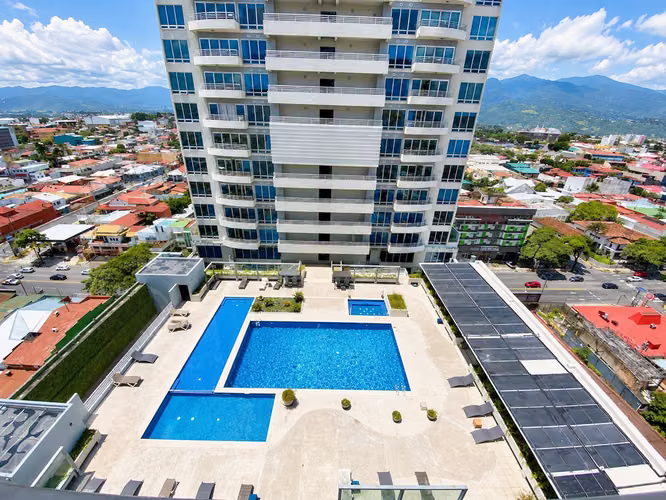 Alquiler Torres Paseo Colon | 3 hab | 3 baños | 3 parqueos