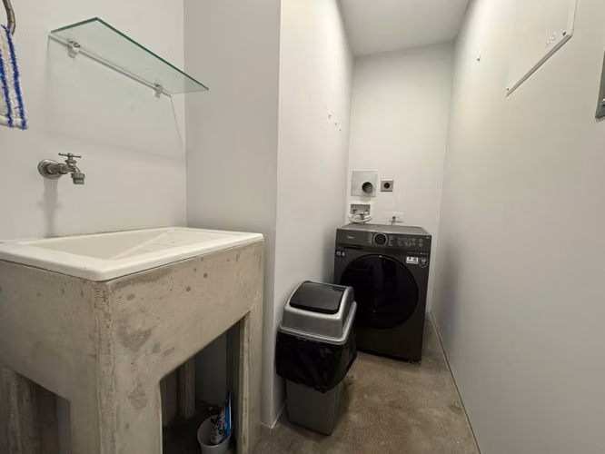 Apartamento en torre exclusiva con línea blanca o amueblado 