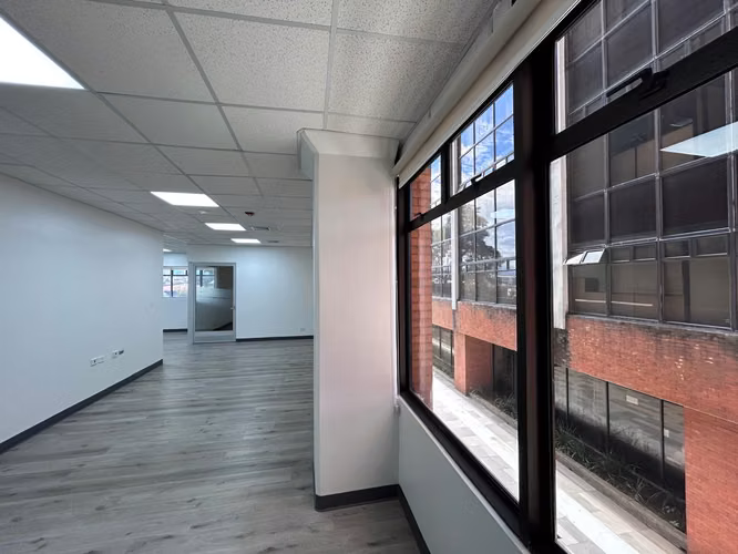 Alquiler de Oficinas en Centro Corporativo Internacional, Barrio Don Bosco - Imagen 7