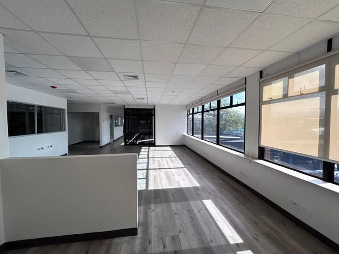 Alquiler de Oficinas en Centro Corporativo Internacional, Barrio Don Bosco - Imagen 4
