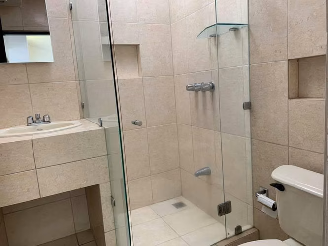Se Alquila. Escazú. Apartamento seguro en resindecila con aguja. - Imagen 8