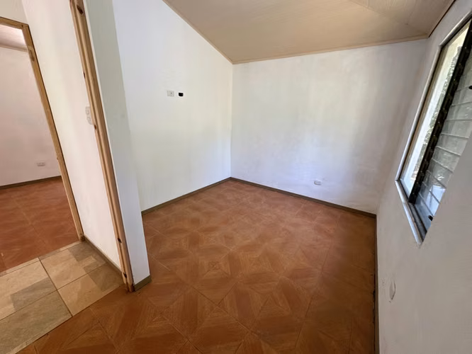 CASA CON PISCINA Y TERRENO DE 1.126 M² EN VENTA — ESPARZA, PUNTARENAS - Imagen 12