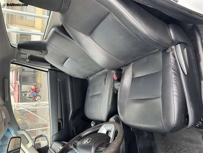 TOYOTA HILUX 2023 MANUAL DIESEL BLANCO