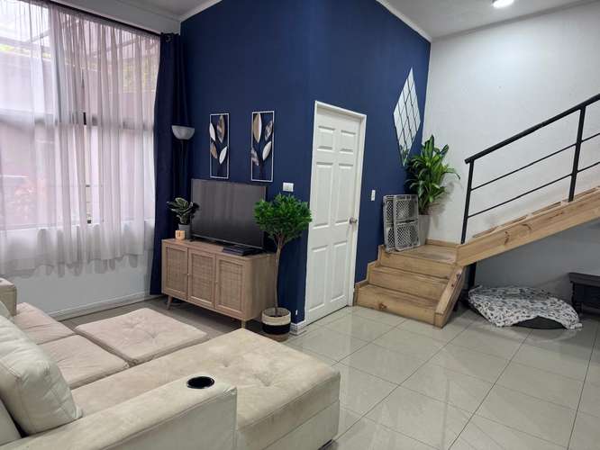 Residencia con Apto Independiente en Altos las Palomas | 1.047 m² | Santa Ana - Imagen 13