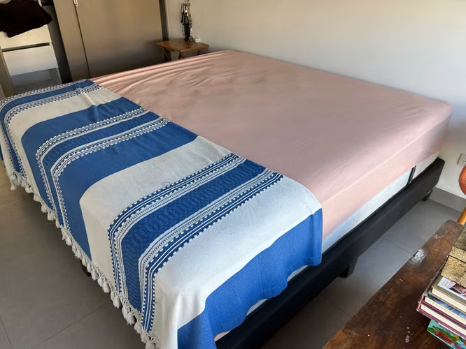 Cama King colchón foam 