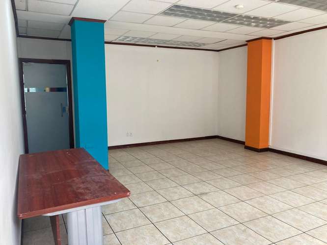 Alquiler oficina Sabana Sur 324m2  - Imagen 4