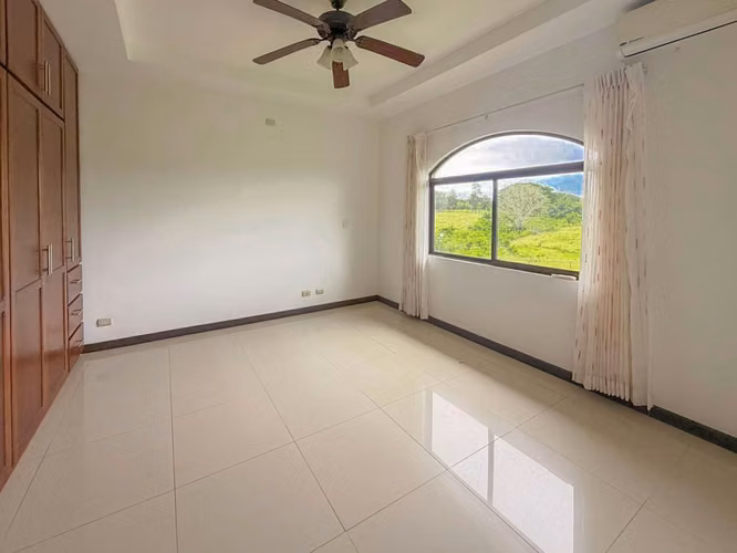 Casa en Alquiler en Hacienda los Reyes - Imagen 4