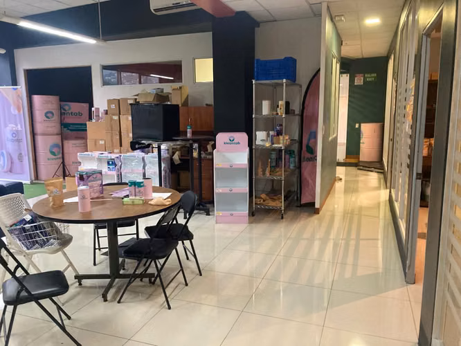 Alquiler Oficina  Escazú 141m² ($2.820) - Imagen 2