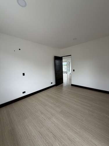 VENTA DE CASA EN CONDOMINIO TIERRAS DE CAFÉ, HEREDIA - Imagen 2